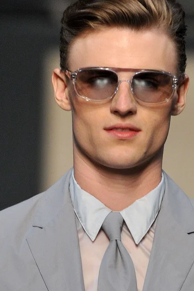 Look 51
